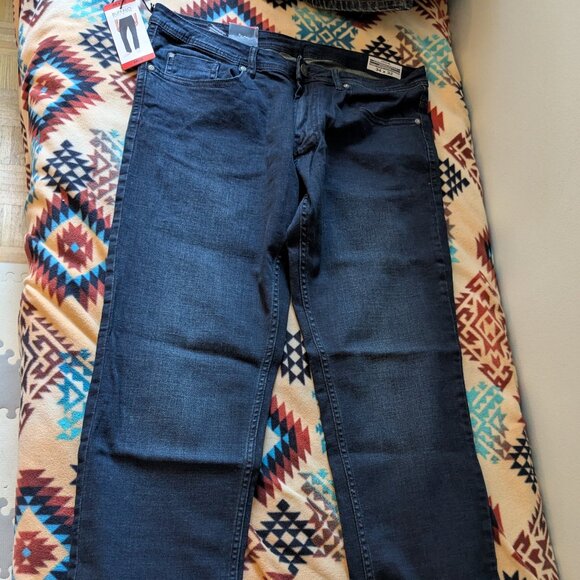 Dark Navy Blue Buffalo Jeans - 34/32 (jack style) - Mens - New with tags - Picture 1 of 3